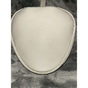 2025 United Therabody Polaris Business Class Amenity Kit Ivory Open box